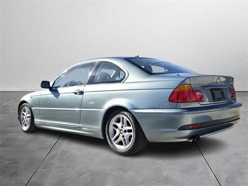 2004 BMW 325 Ci