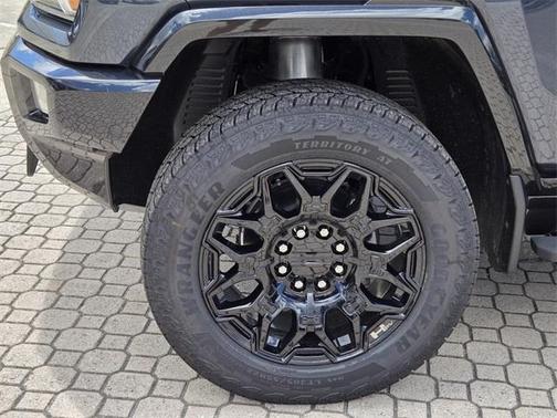 2025 GMC HUMMER EV SUV 2X