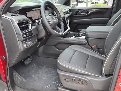 2025 GMC Yukon Elevation