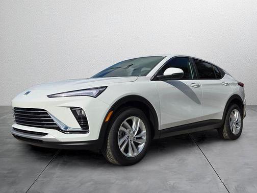 Summit White 2026 Buick Envista Preferred