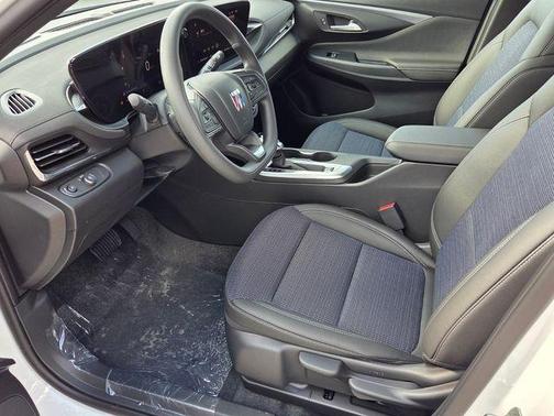 Summit White 2026 Buick Envista Preferred