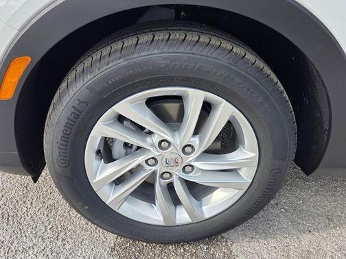 Summit White 2026 Buick Envista Preferred