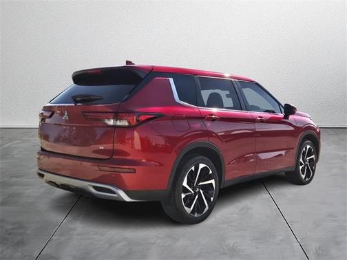 2022 Mitsubishi Outlander SE
