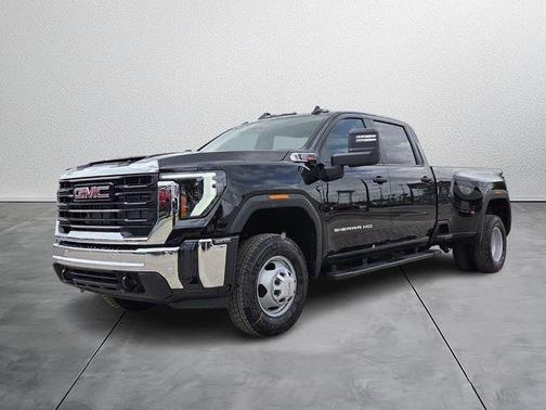Onyx Black 2026 GMC Sierra 3500 Pro