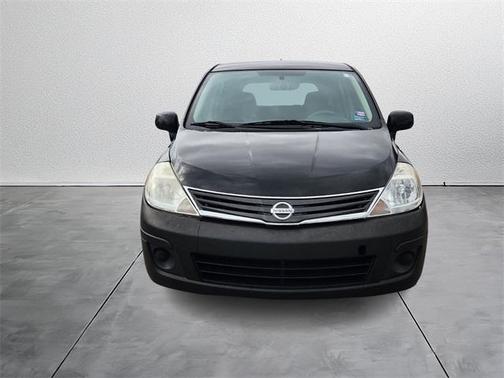 2012 Nissan Versa 1.8 S