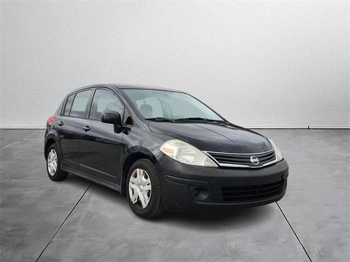 2012 Nissan Versa 1.8 S