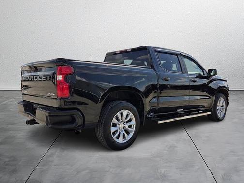 Black 2021 Chevrolet Silverado 1500 Custom