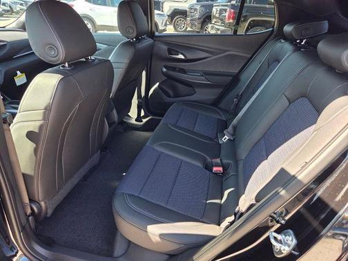 Ebony Twilight Metallic 2026 Buick Envista Preferred