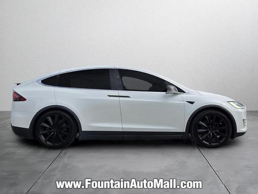 White 2019 Tesla Model X Long Range
