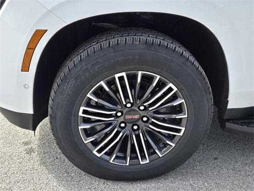 2025 GMC Yukon XL Elevation