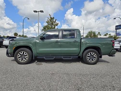 2023 Nissan Frontier SV