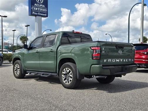 2023 Nissan Frontier SV
