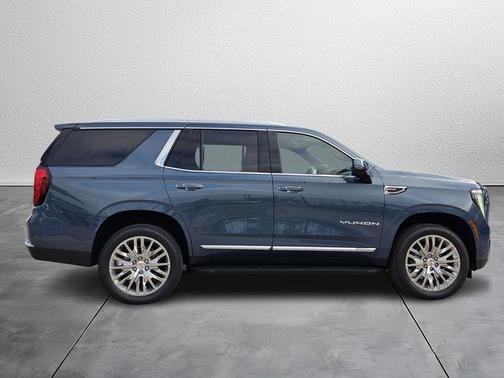 Metallic 2025 GMC Yukon Elevation