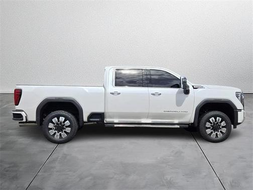 2025 GMC Sierra 2500 Denali