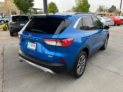 Velocity Blue Metallic 2020 Ford Escape SEL