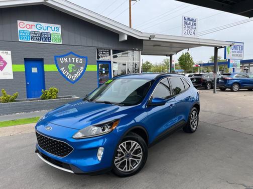 Velocity Blue Metallic 2020 Ford Escape SEL