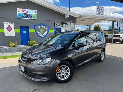 2021 Chrysler Voyager LXI
