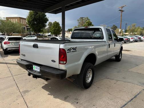 Silver Clearcoat Metallic 2001 Ford F-350 Super Duty