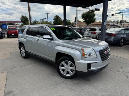 Quicksilver Metallic 2017 GMC Terrain SLE-1