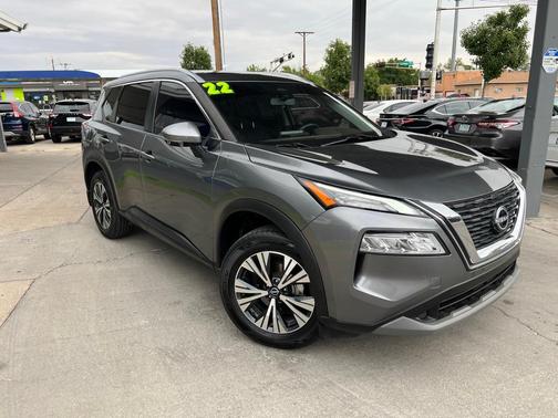 2022 Nissan Rogue SV