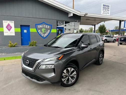 2022 Nissan Rogue SV
