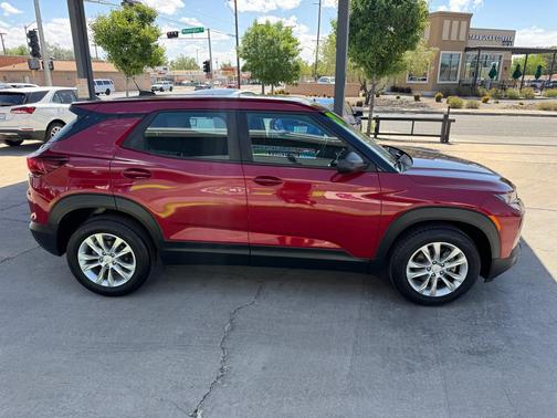 Scarlet Red Metallic 2021 Chevrolet Trailblazer LS