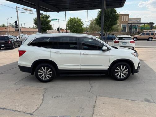 White Diamond Pearl 2019 Honda Pilot EX-L