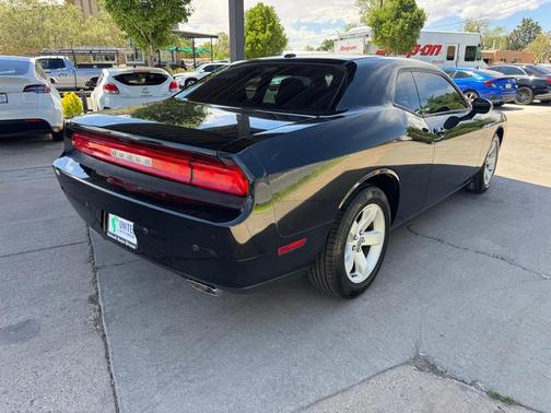 Black Clearcoat 2013 Dodge Challenger SXT