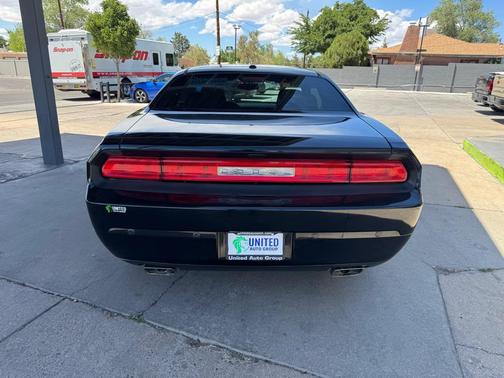 Black Clearcoat 2013 Dodge Challenger SXT