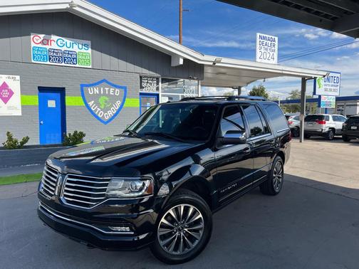 2017 Lincoln Navigator Select