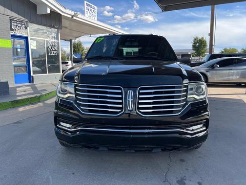 2017 Lincoln Navigator Select