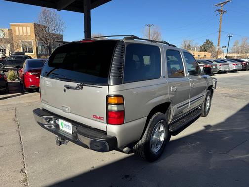 2004 GMC Yukon SLT