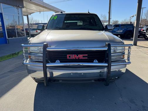 2004 GMC Yukon SLT
