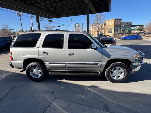 2004 GMC Yukon SLT
