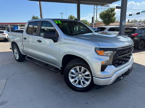 Silver Ice Metallic 2022 Chevrolet Silverado 1500 Custom