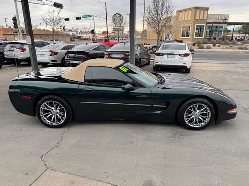 2001 Chevrolet Corvette Base