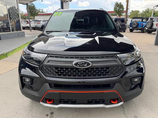 Agate Black Metallic 2022 Ford Explorer Timberline