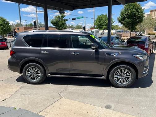 2024 INFINITI QX80 Luxe