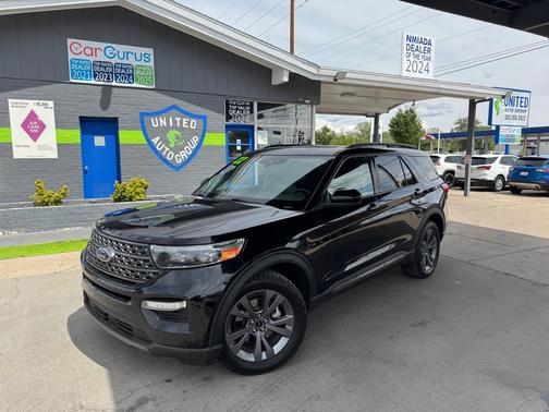 Agate Black Metallic 2022 Ford Explorer XLT