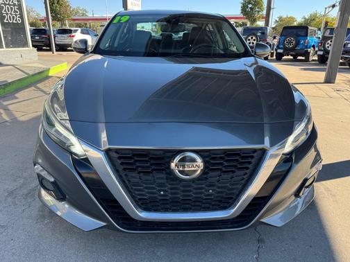 Gun Metallic 2019 Nissan Altima 2.5 SL