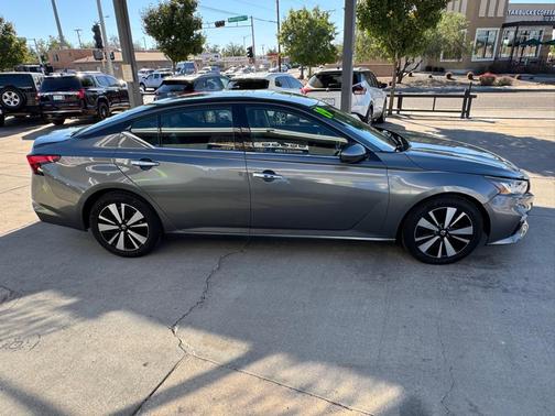 Gun Metallic 2019 Nissan Altima 2.5 SL