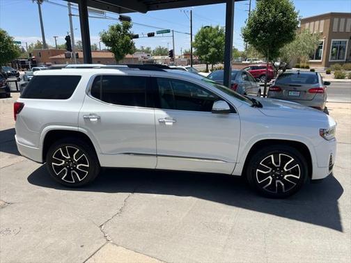 2020 GMC Acadia Denali
