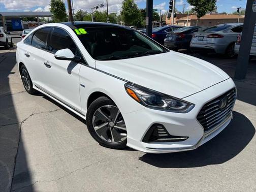 2018 Hyundai SONATA Hybrid Limited