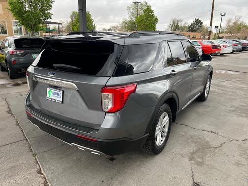 Carbonized Gray Metallic 2022 Ford Explorer XLT