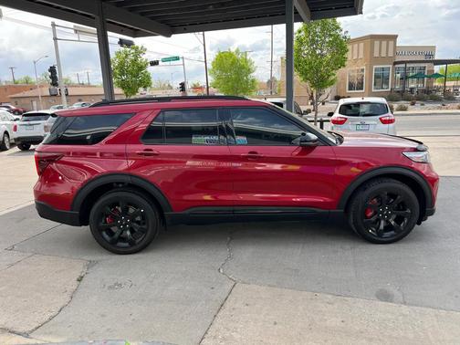 Rapid Red Metallic Tinted Clearcoat 2023 Ford Explorer ST