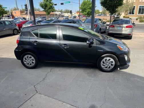 2016 Toyota Prius c Two