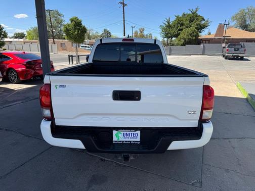 WHITE 2016 Toyota Tacoma Base
