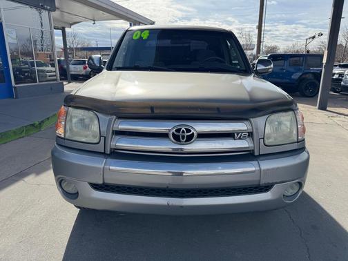 2004 Toyota Tundra SR5