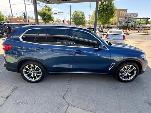 BLUE 2019 BMW X5 xDrive40i