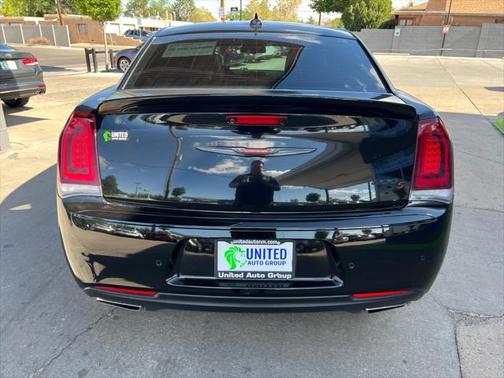 2021 Chrysler 300 S